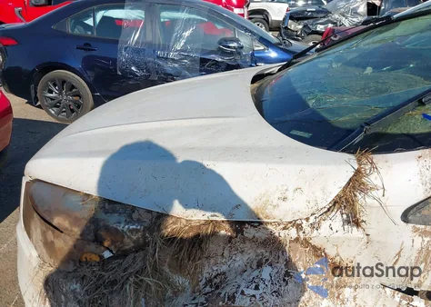 2018 Ford Escape Titanium z USA, uszkodzony, nr VIN 1FMCU0J95JUA71473